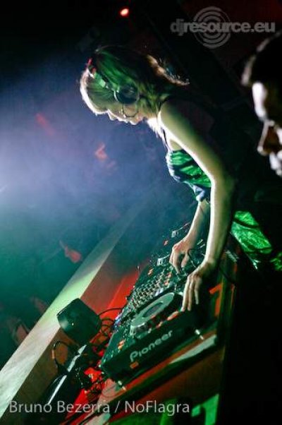 Our MEMBERS can Enlarge : DJ Sarah Main
